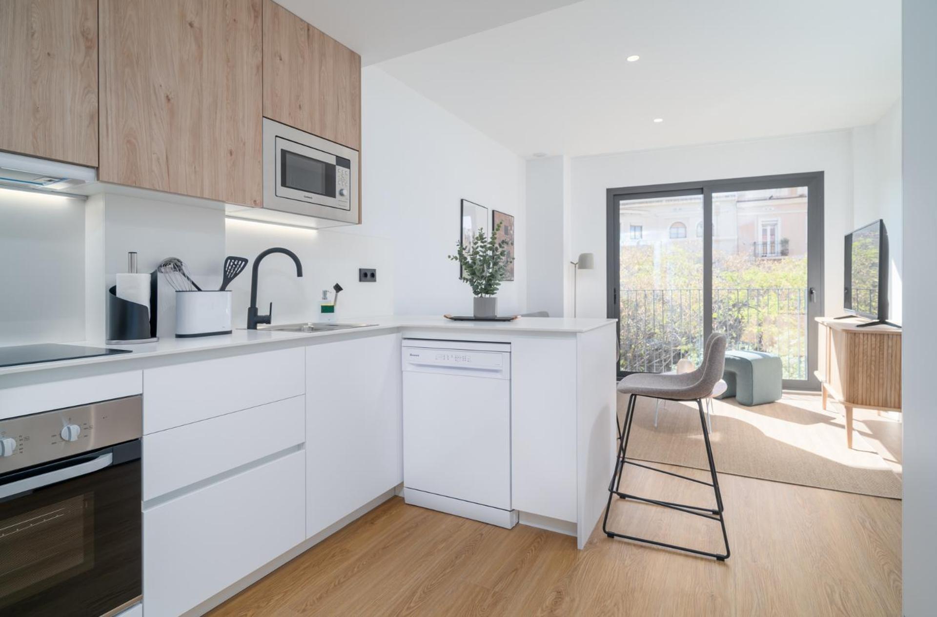 Limehome Barcelona Placa Pirineus L'Hospitalet de Llobregat Exterior foto