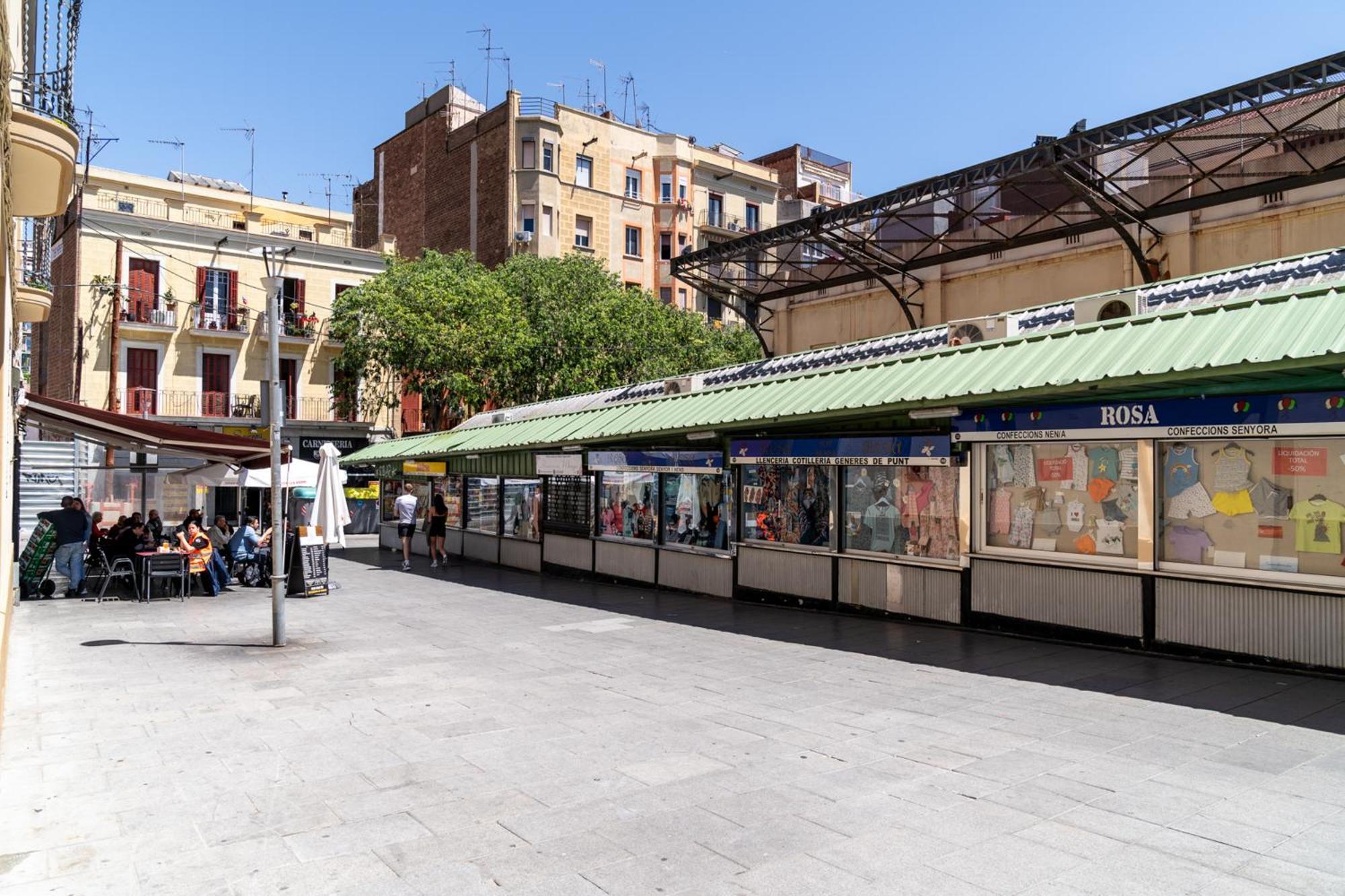Limehome Barcelona Placa Pirineus L'Hospitalet de Llobregat Exterior foto